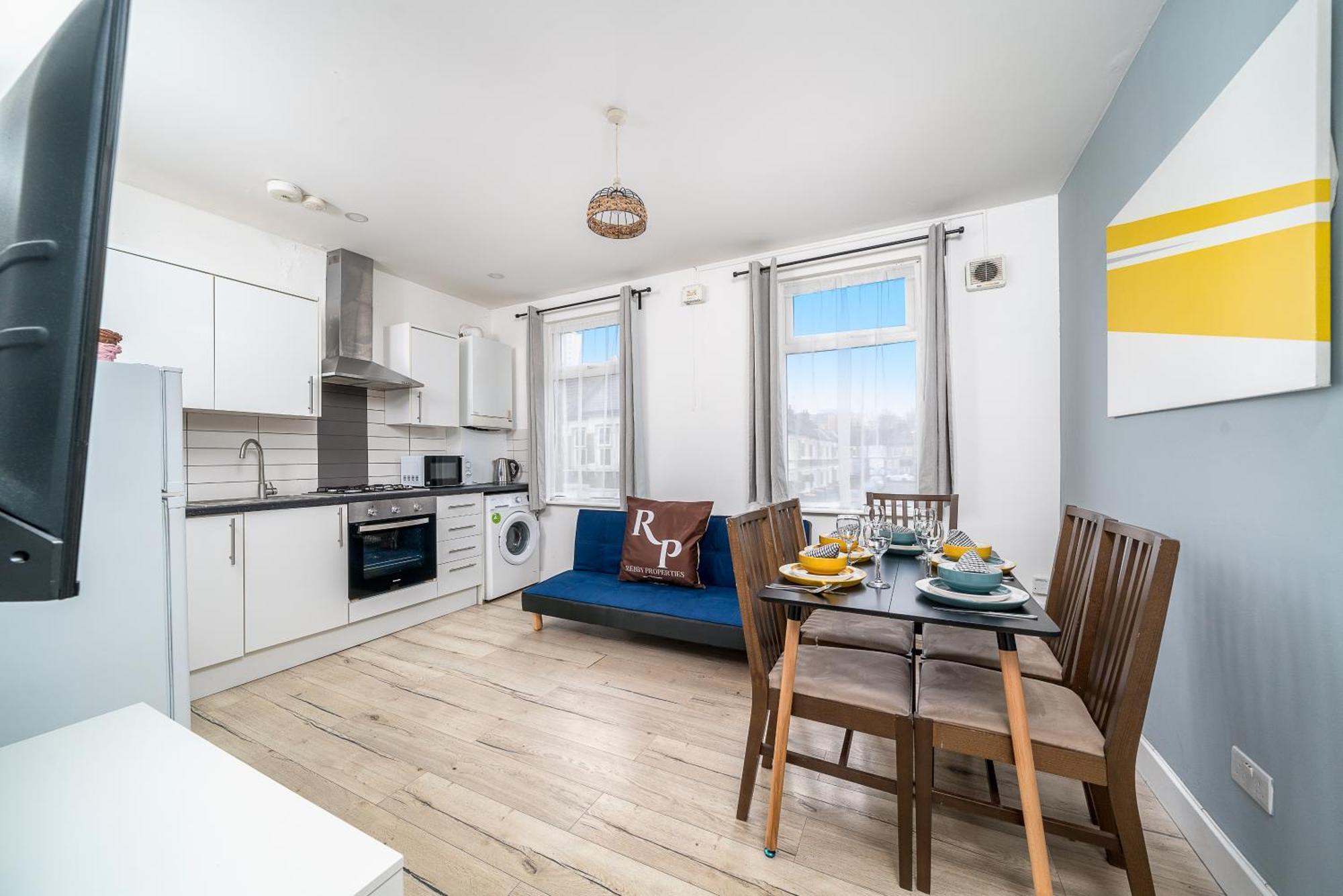 Modern 2 Bed East London Home By Rebby Properties Sleeps 5 Near Canning Town Station Exterior photo